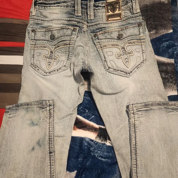 Mens, Rock Revival Jeans - Picture 1 of 5